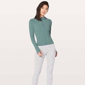 Lululemon Move with Ease jacket size 12 nulu